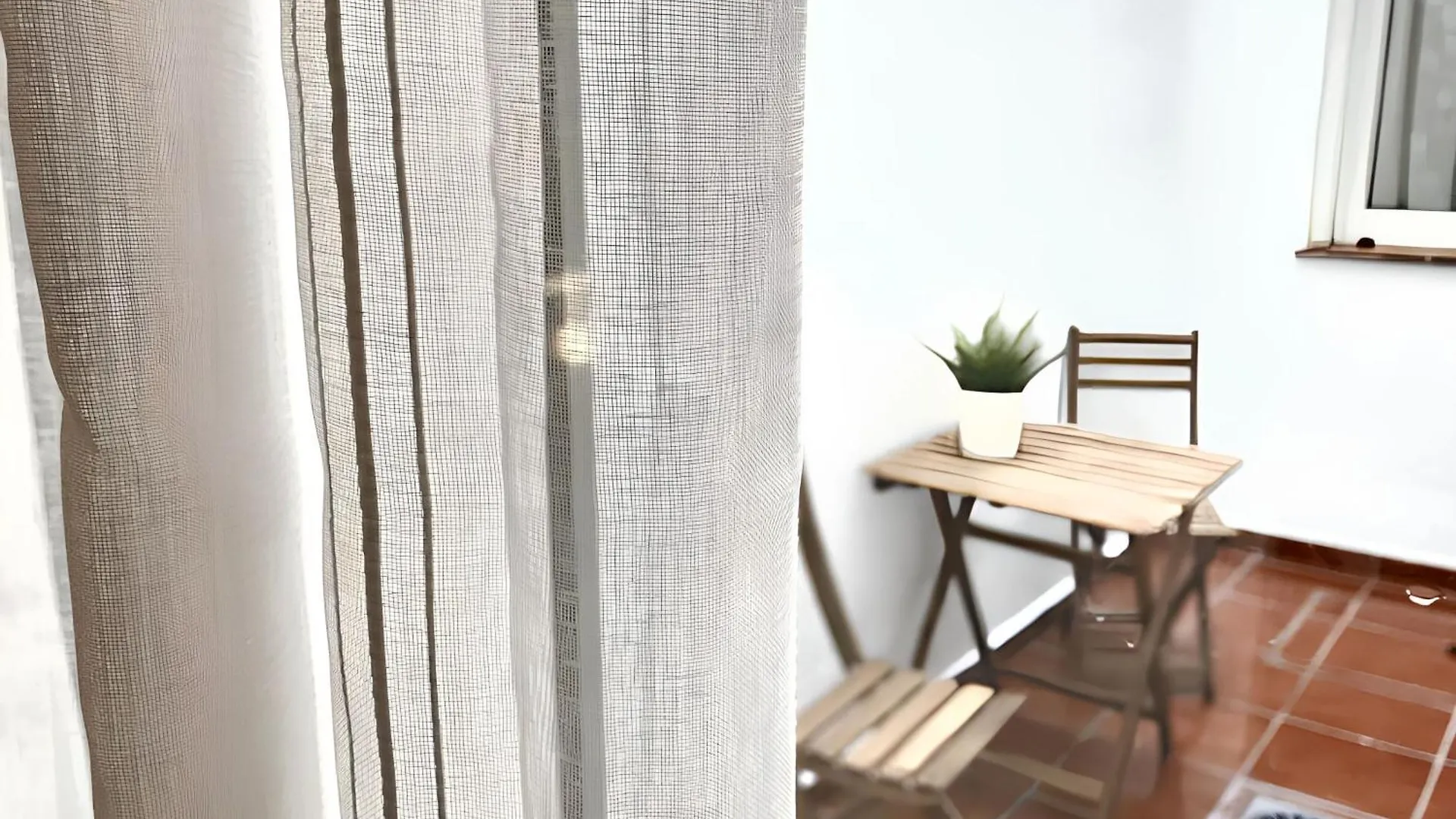Comfortable House In Fuengirola With Terrace